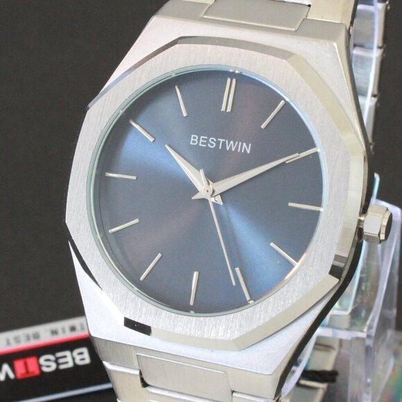 Men's Sports Watch Integrated Bracelet Silver Tone Blue Dial 41.5mm - Picture 10 of 15